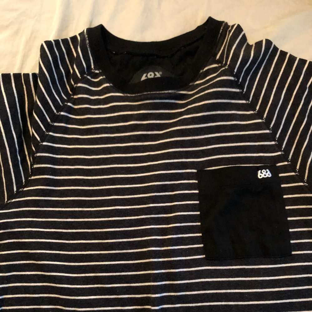686 men’s T